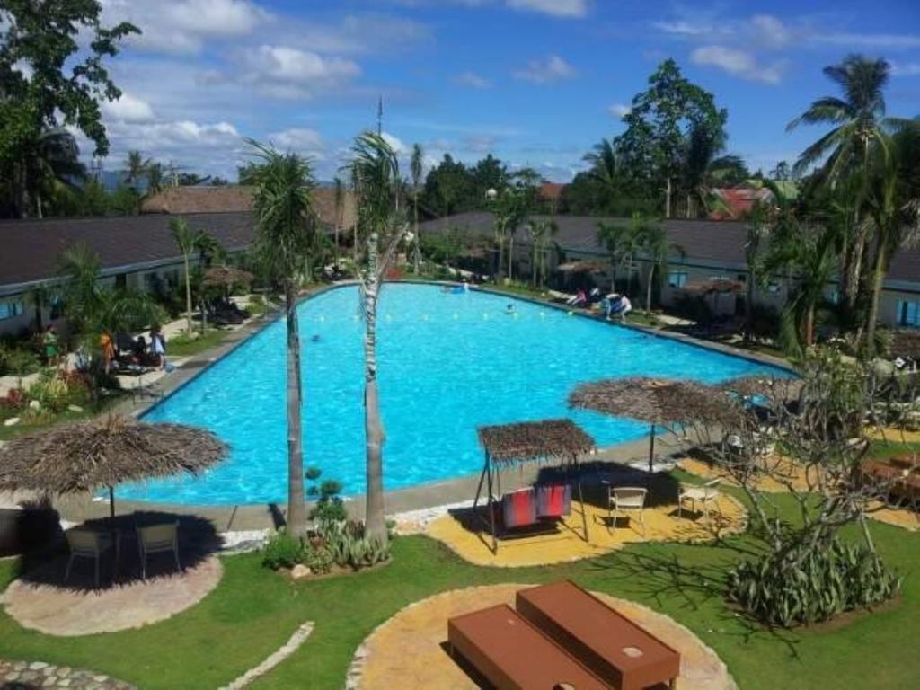 Natures Garden Park Resort And Spa Мактан Экстерьер фото