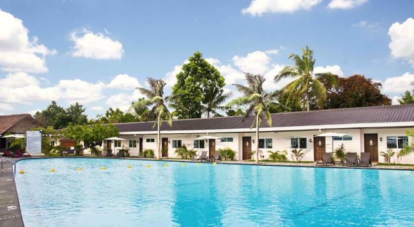 Natures Garden Park Resort And Spa Мактан Экстерьер фото